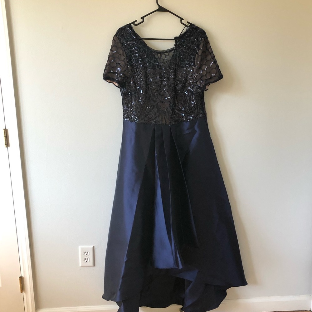 Navy Dress Perfect for Weddings